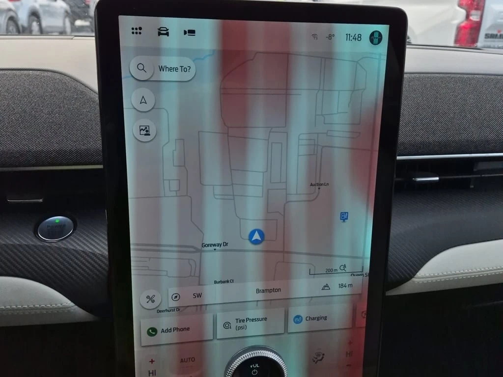 Ford Mustang Mach-E * PREMIUM * CARFAX * Зимни/Летни гуми *  - изображение 10