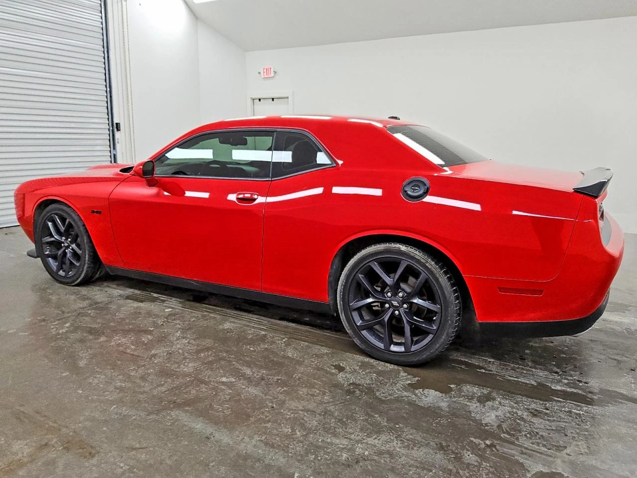 Dodge Challenger R/T 5'7 V8, снимка 3 - Автомобили и джипове - 53799378