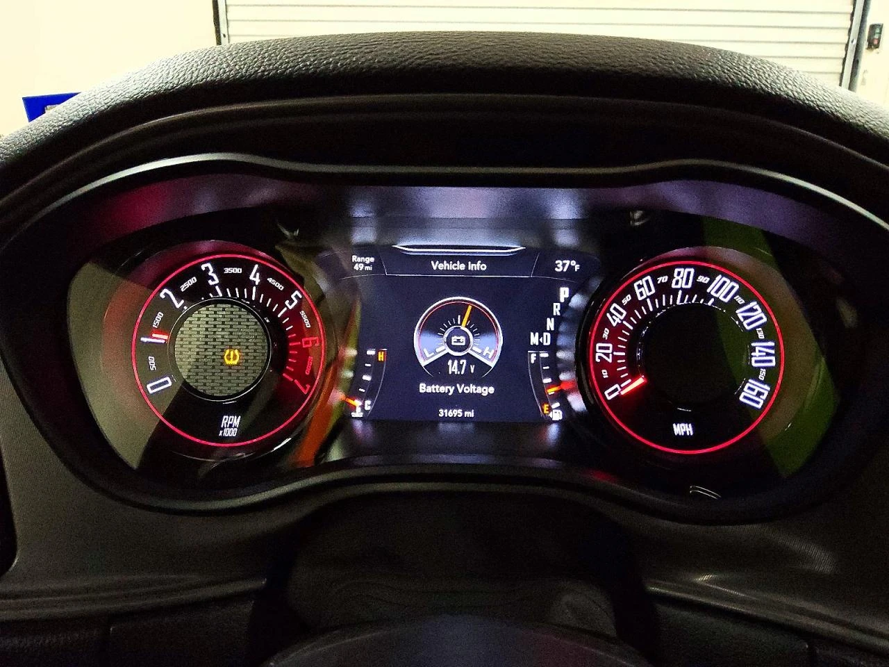 Dodge Challenger R/T 5'7 V8, снимка 9 - Автомобили и джипове - 53799378