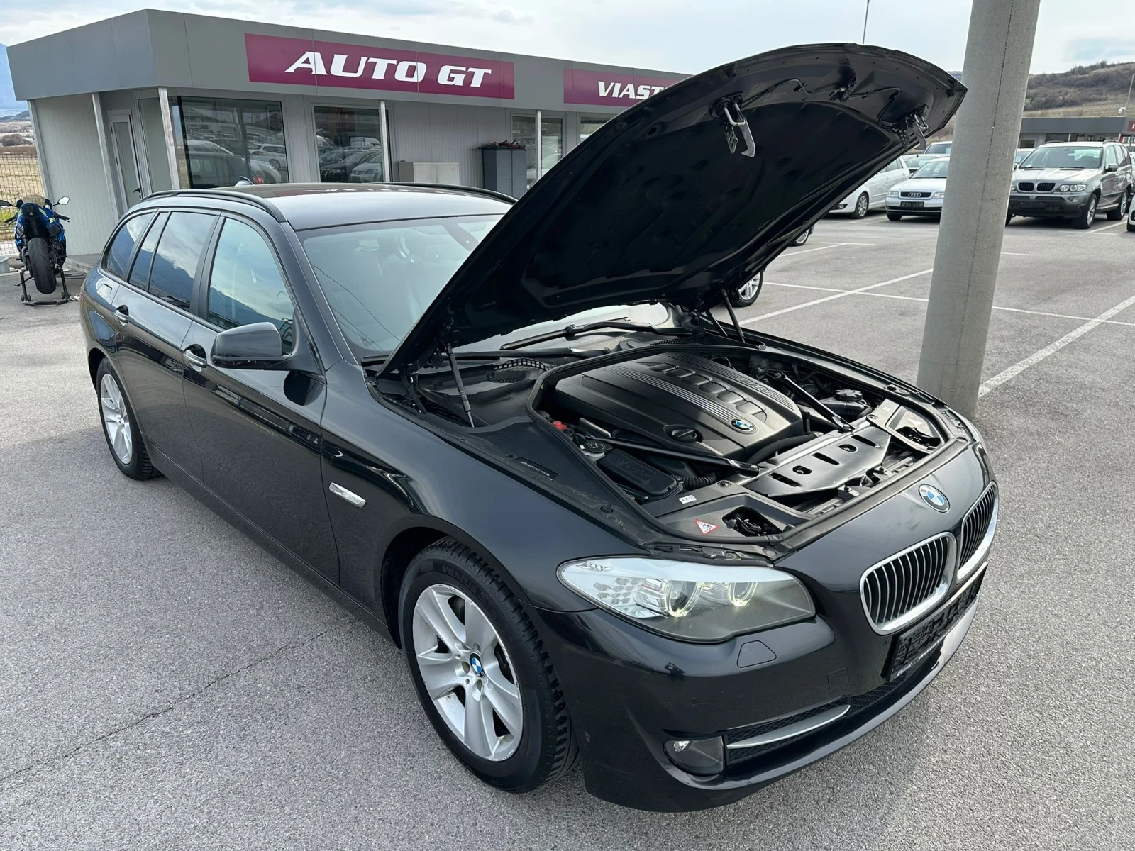 BMW 525 3.0 D 204 к.с., снимка 13 - Автомобили и джипове - 53926169