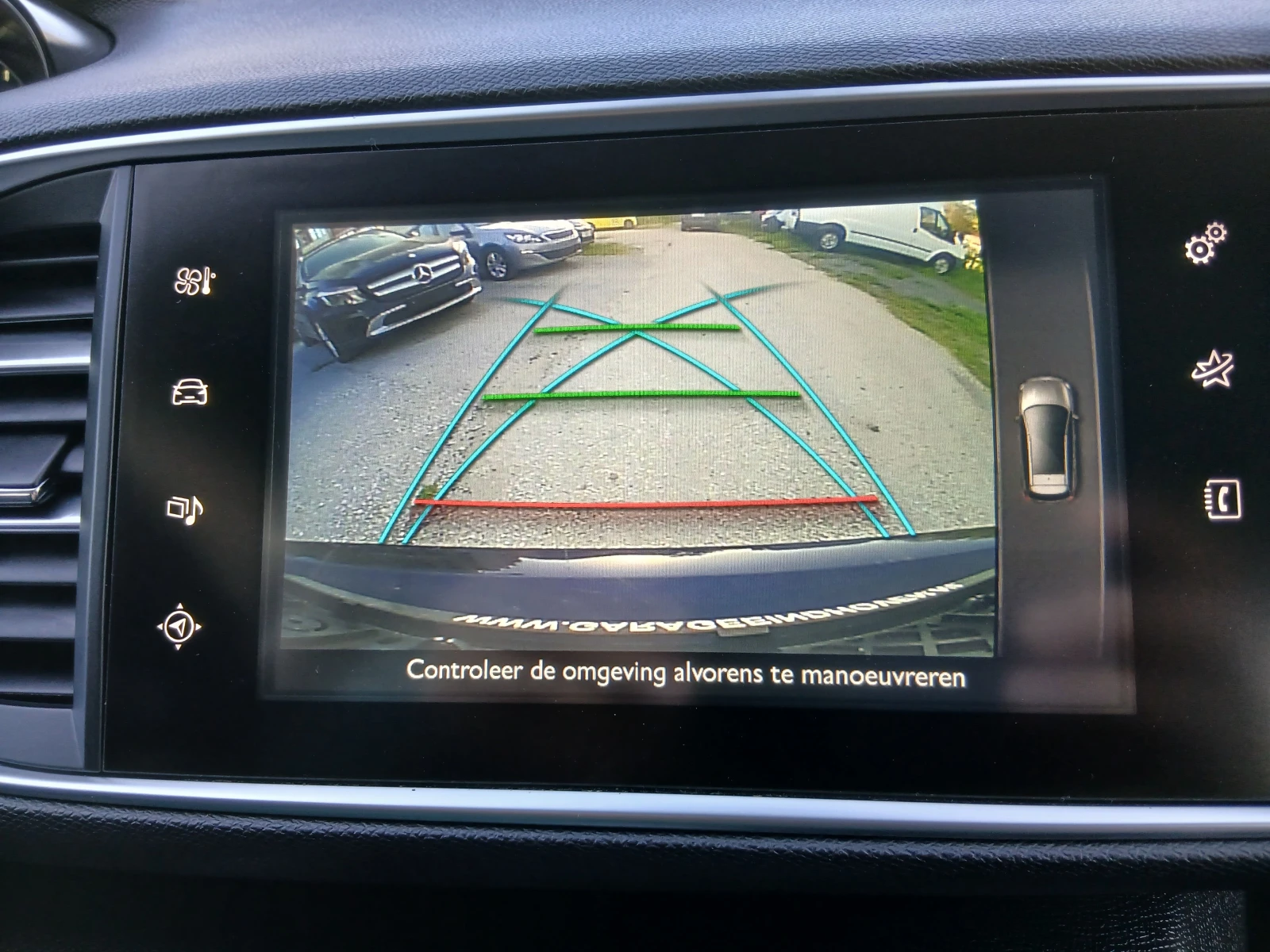 Peugeot 308 1.6HDI NAVI/KAMERA/PANORAMA EURO 6, снимка 14 - Автомобили и джипове - 54337069