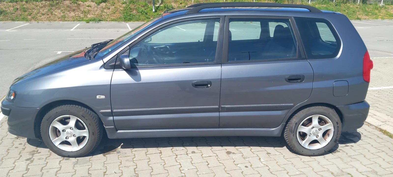 Mitsubishi Space star, снимка 6 - Автомобили и джипове - 54362242