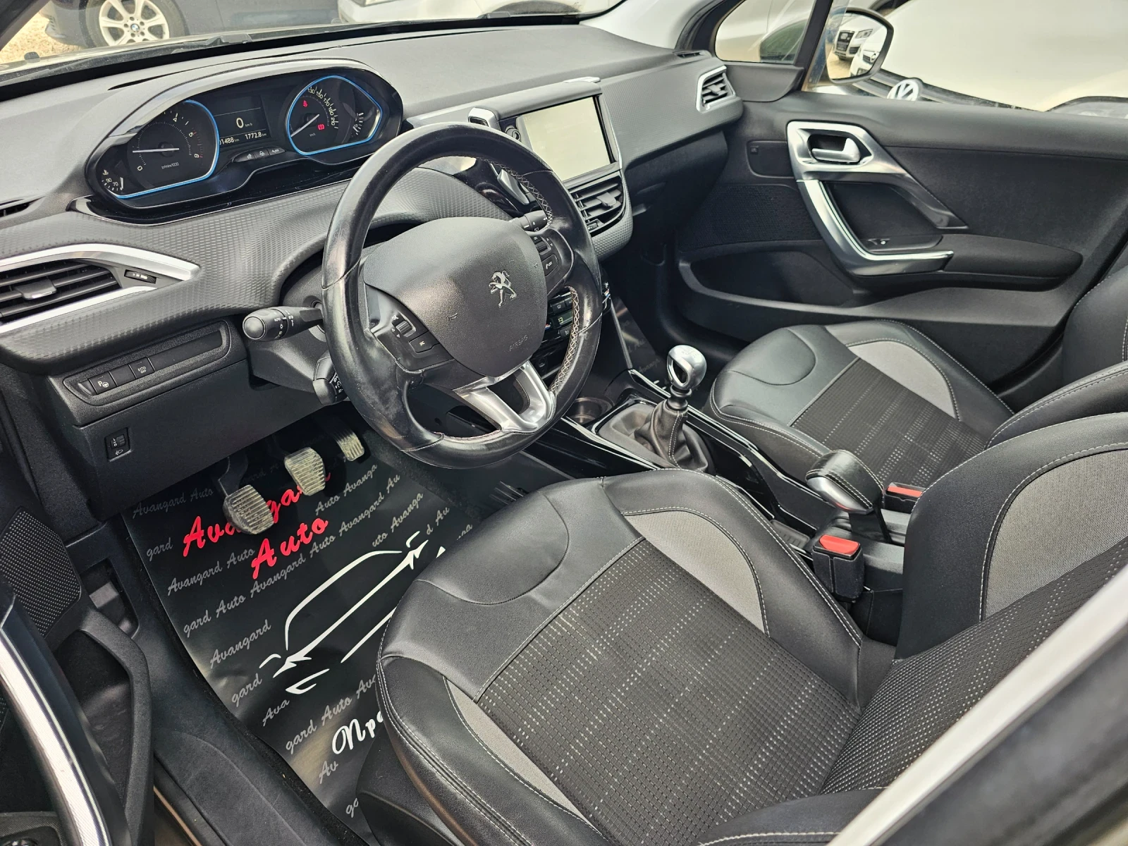 Peugeot 2008 1.6HDI, 120к.с., Allure , снимка 8 - Автомобили и джипове - 54417314