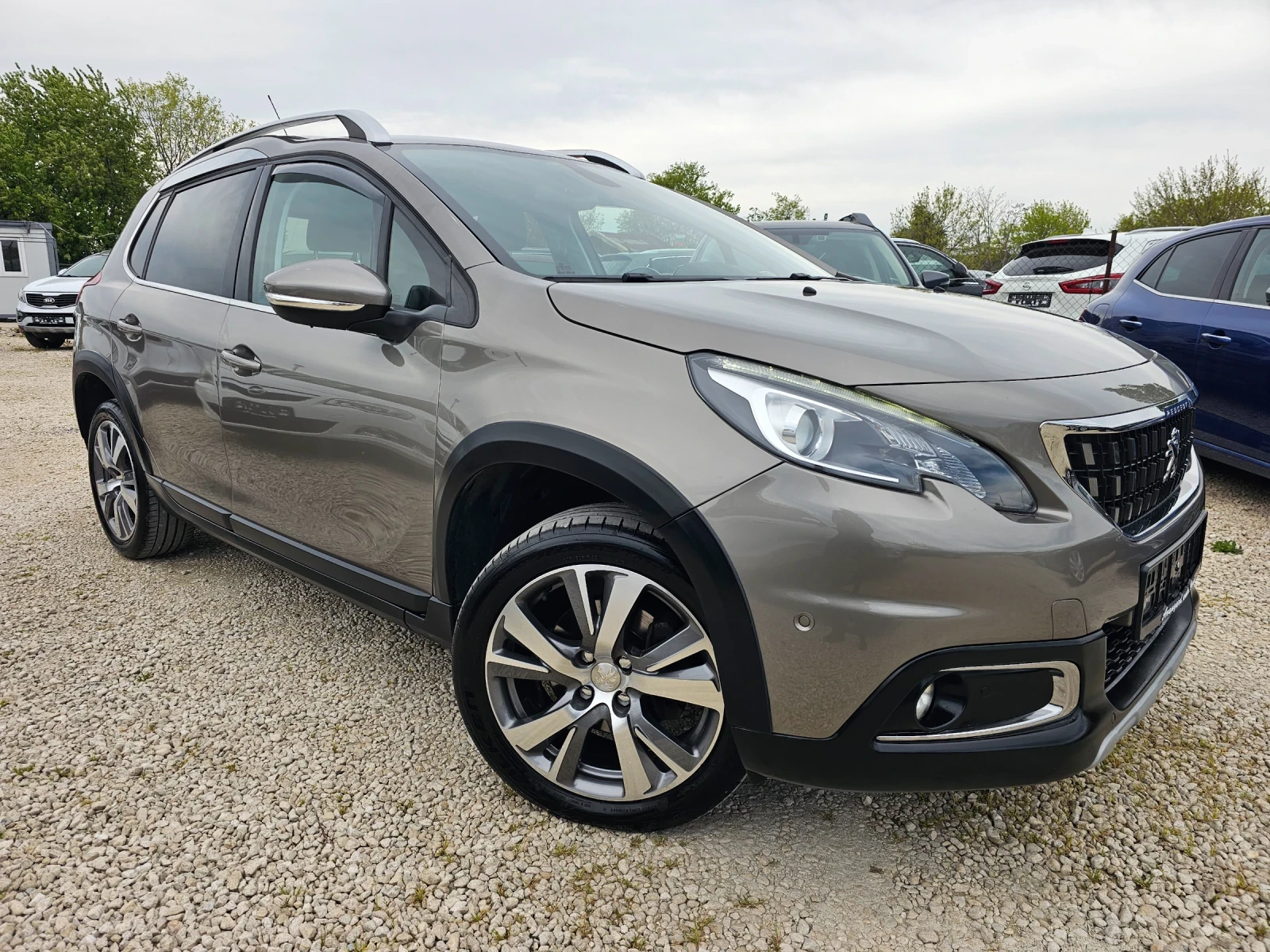 Peugeot 2008 1.6HDI, 120к.с., Allure , снимка 3 - Автомобили и джипове - 54417314