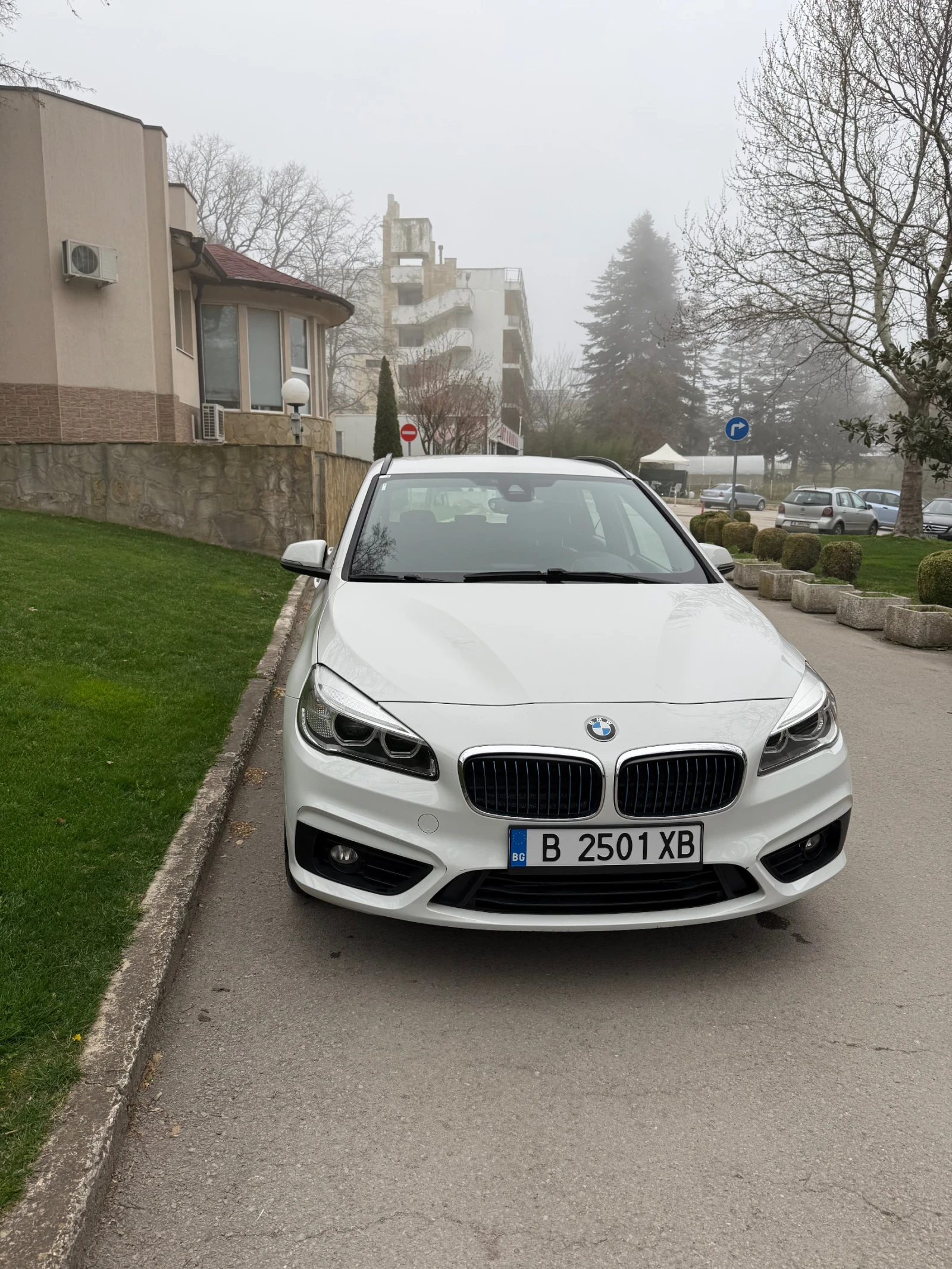 BMW 225 xe, снимка 2 - Автомобили и джипове - 54497793