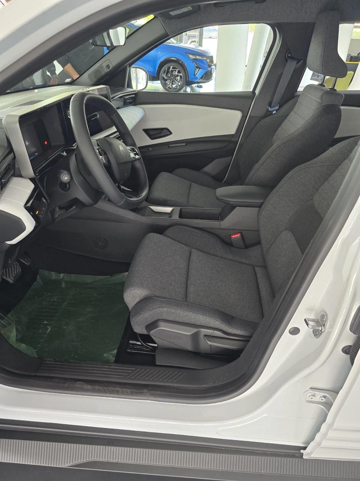 Renault 4 2900���� �� ����������, EV150 52 kWh / evolution | Mobile.bg � ����������� 6
