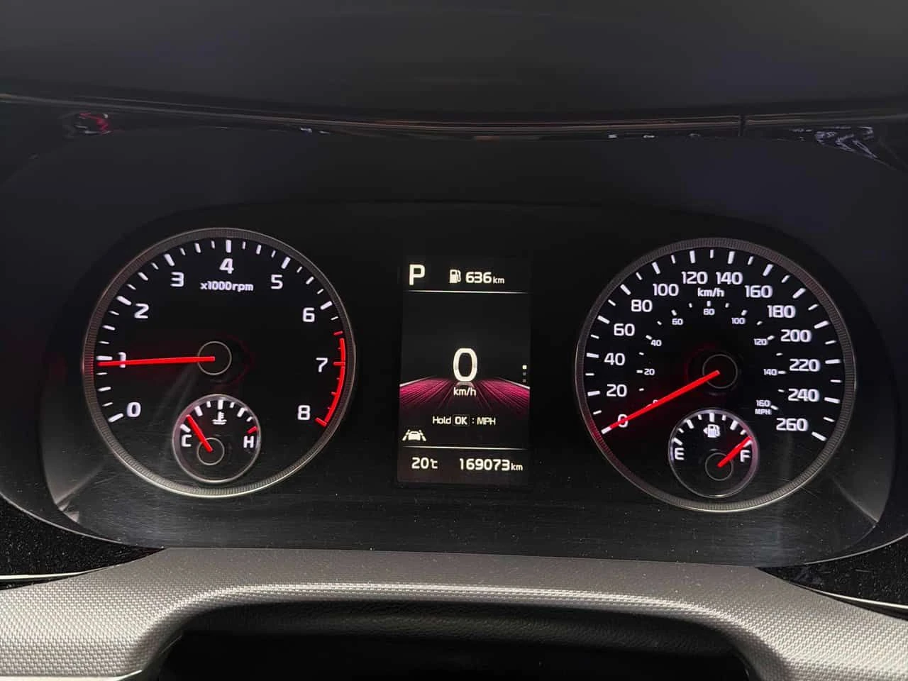 Kia K5 * LX * КАМЕРА* ПОДГРЕВ НА СЕДАЛКИ И ВОЛАН* , снимка 8 - Автомобили и джипове - 54552912