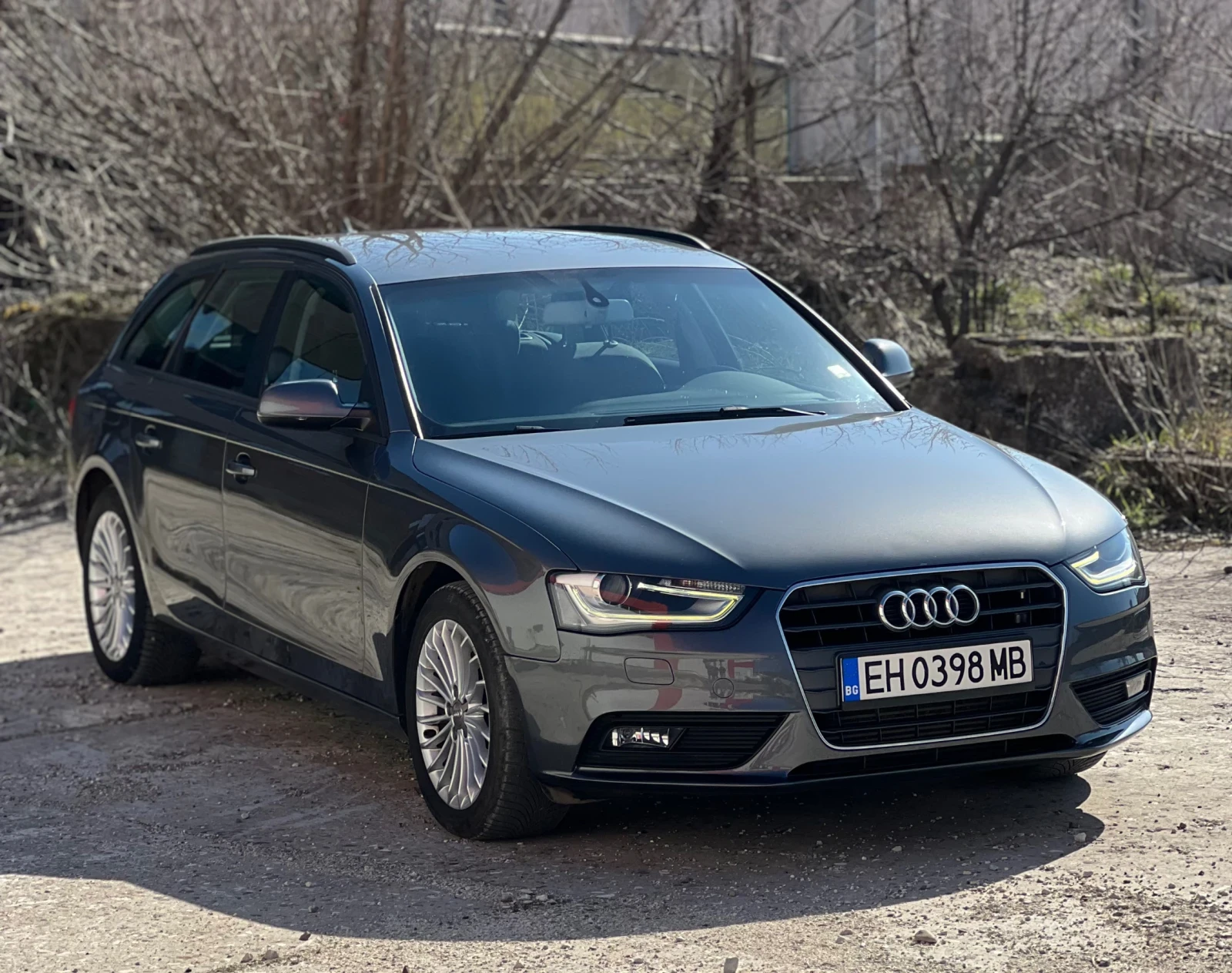 Audi A4 2.0 D, снимка 3 - Автомобили и джипове - 54713617