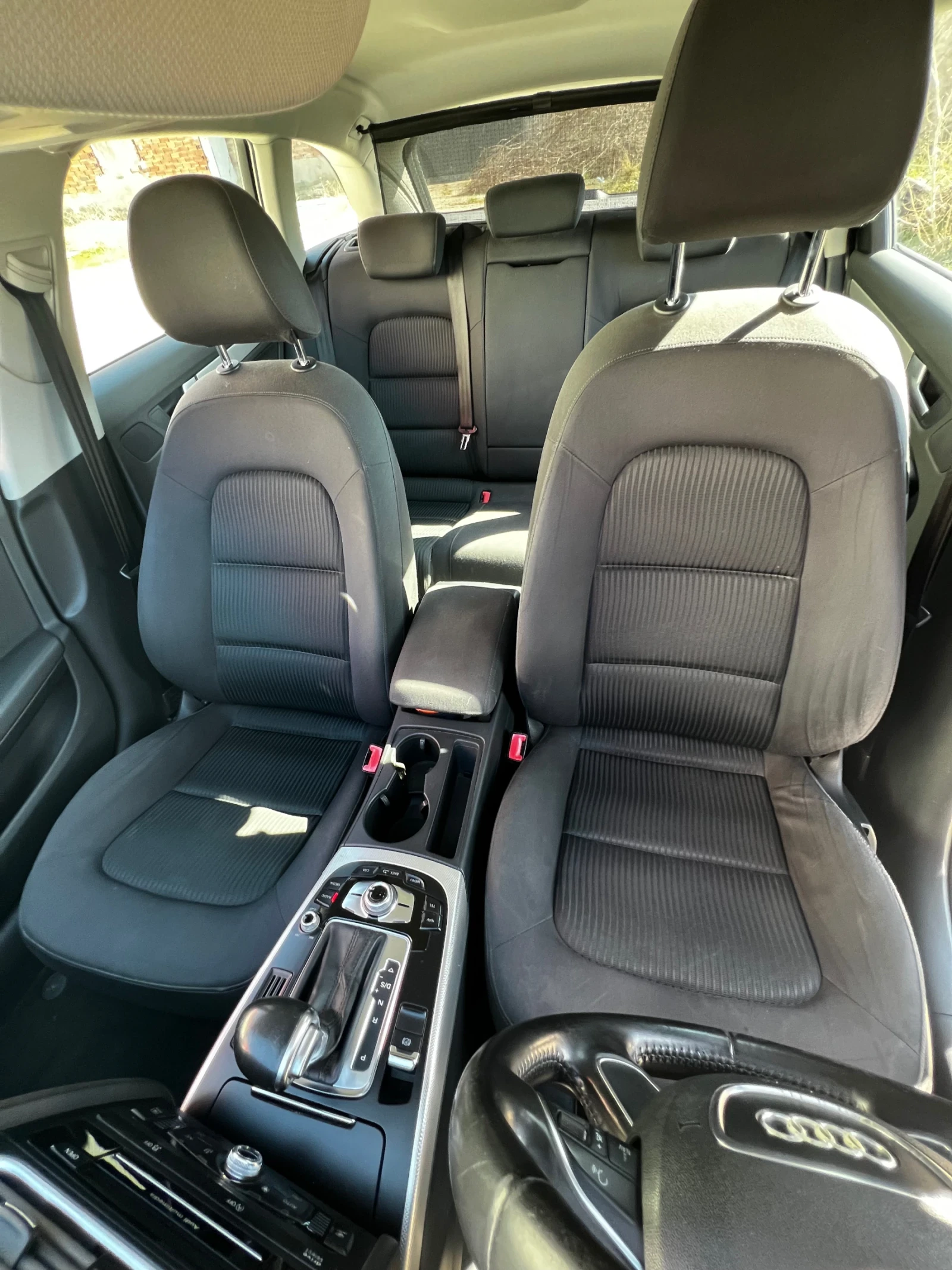 Audi A4 2.0 D, снимка 7 - Автомобили и джипове - 54713617