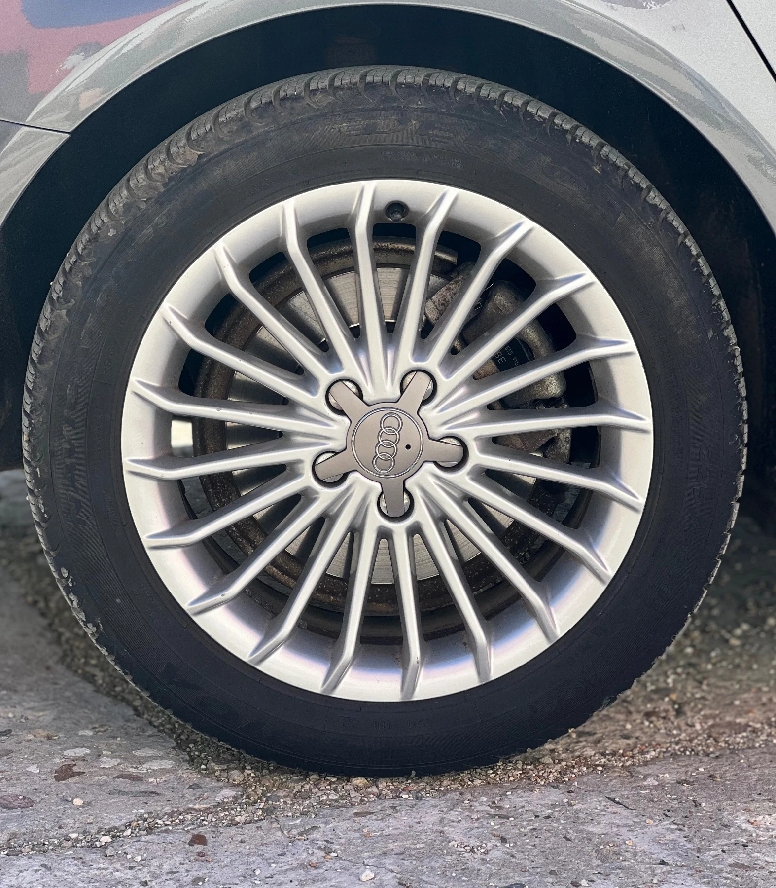 Audi A4 2.0 D, снимка 12 - Автомобили и джипове - 54713617