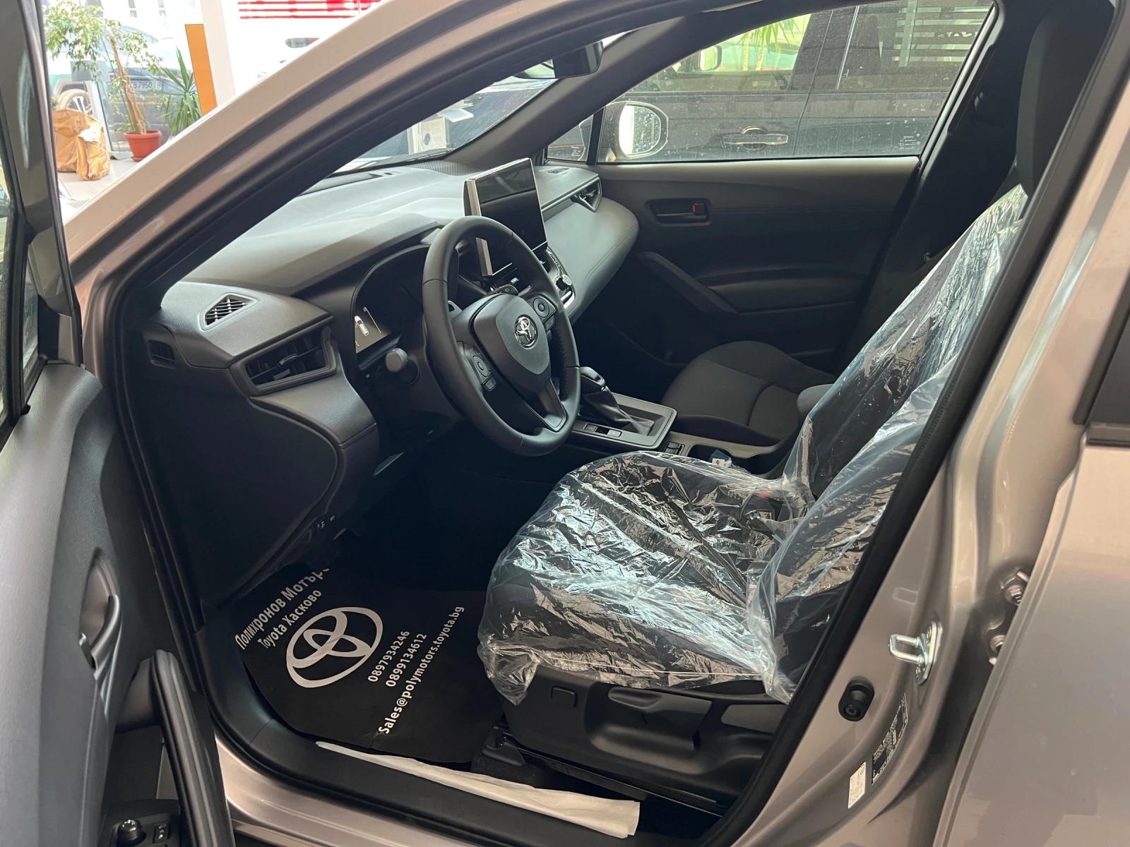 Toyota Corolla Cross Executive, снимка 5 - Автомобили и джипове - 55320569