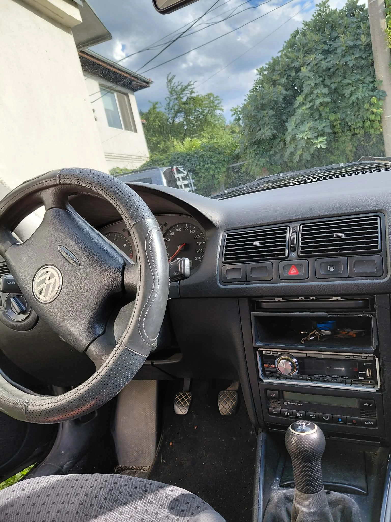 VW Golf TDI, снимка 4 - Автомобили и джипове - 55968453