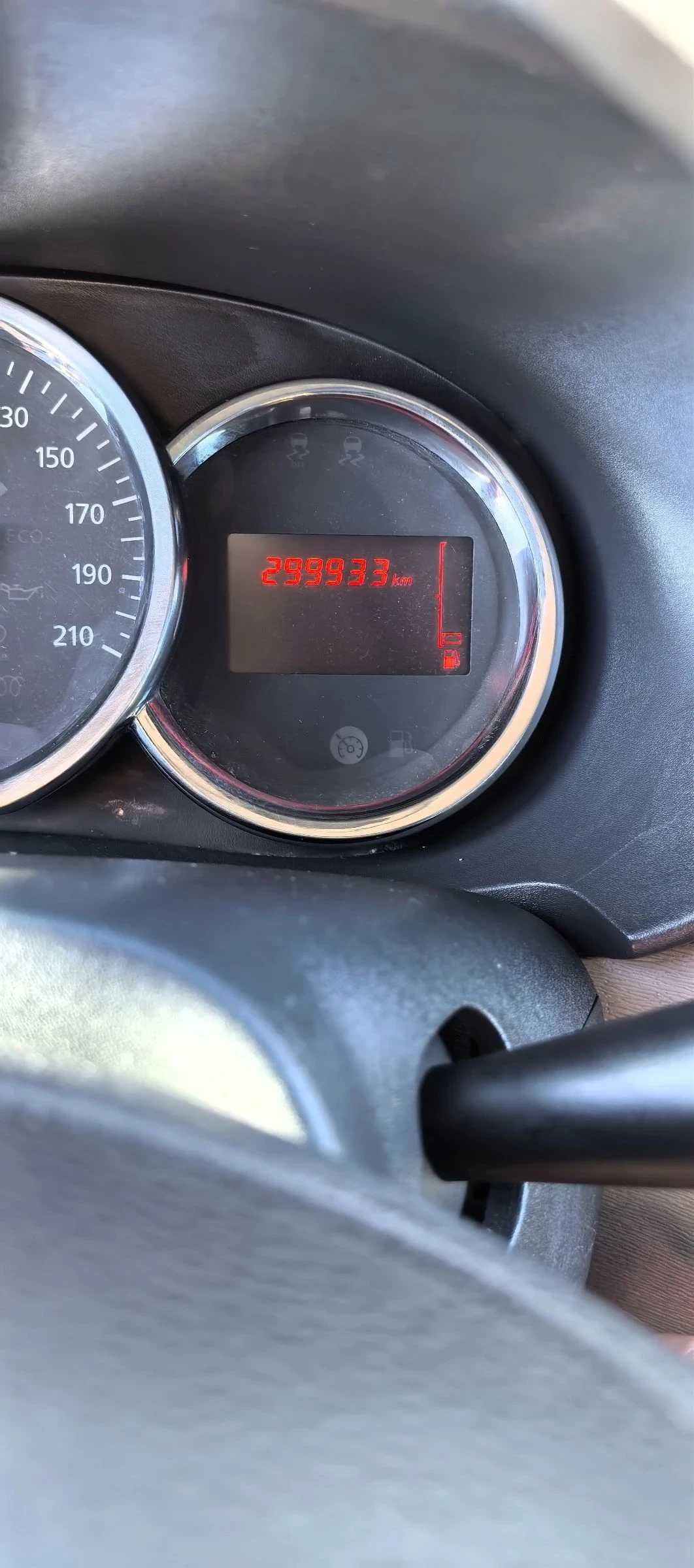 Dacia Lodgy 1.6 sce 102k.c. Верига, снимка 10 - Автомобили и джипове - 55648282