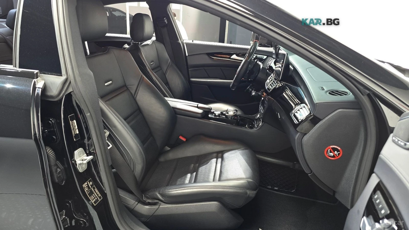 Mercedes-Benz CLS 63 AMG 4MATIC* DISTRONIC* 360* ПОДГРЕВ* ОБДУХ* HARMAN* , снимка 9 - Автомобили и джипове - 56102833