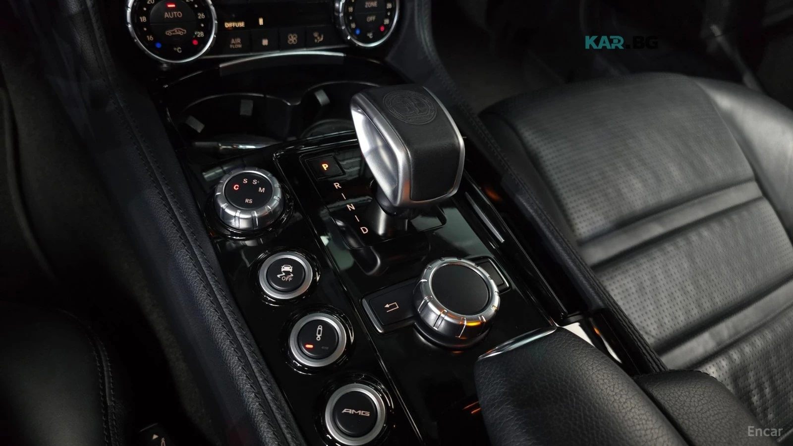 Mercedes-Benz CLS 63 AMG 4MATIC* DISTRONIC* 360* ПОДГРЕВ* ОБДУХ* HARMAN* , снимка 11 - Автомобили и джипове - 56102833