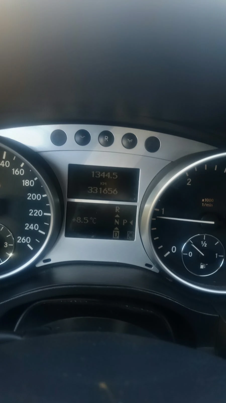 Mercedes-Benz R 320, снимка 15 - Автомобили и джипове - 56373038