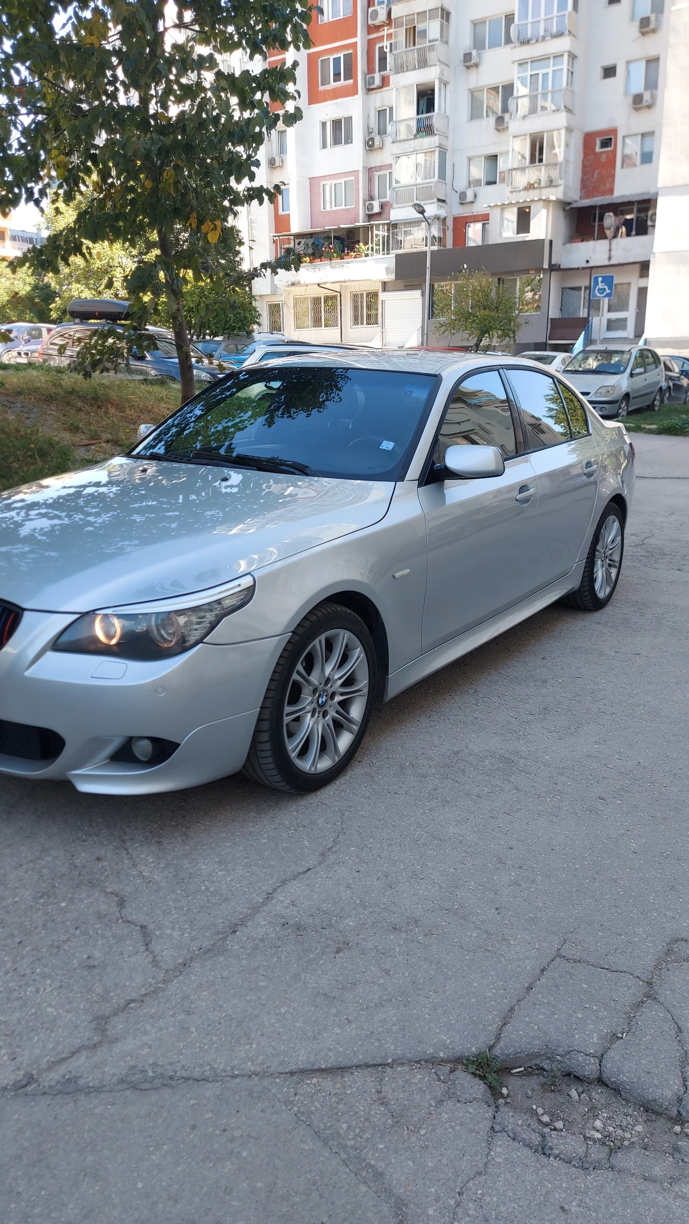 BMW 530 Xdrive, снимка 4 - Автомобили и джипове - 56408551