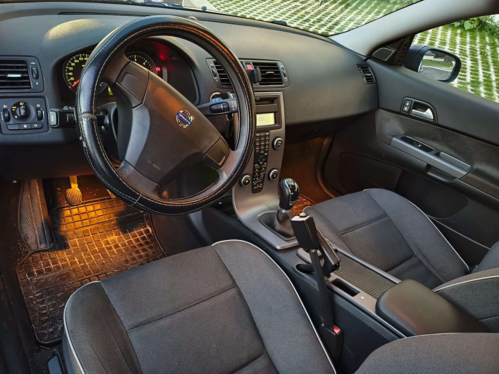Volvo C30, снимка 3 - Автомобили и джипове - 56581320