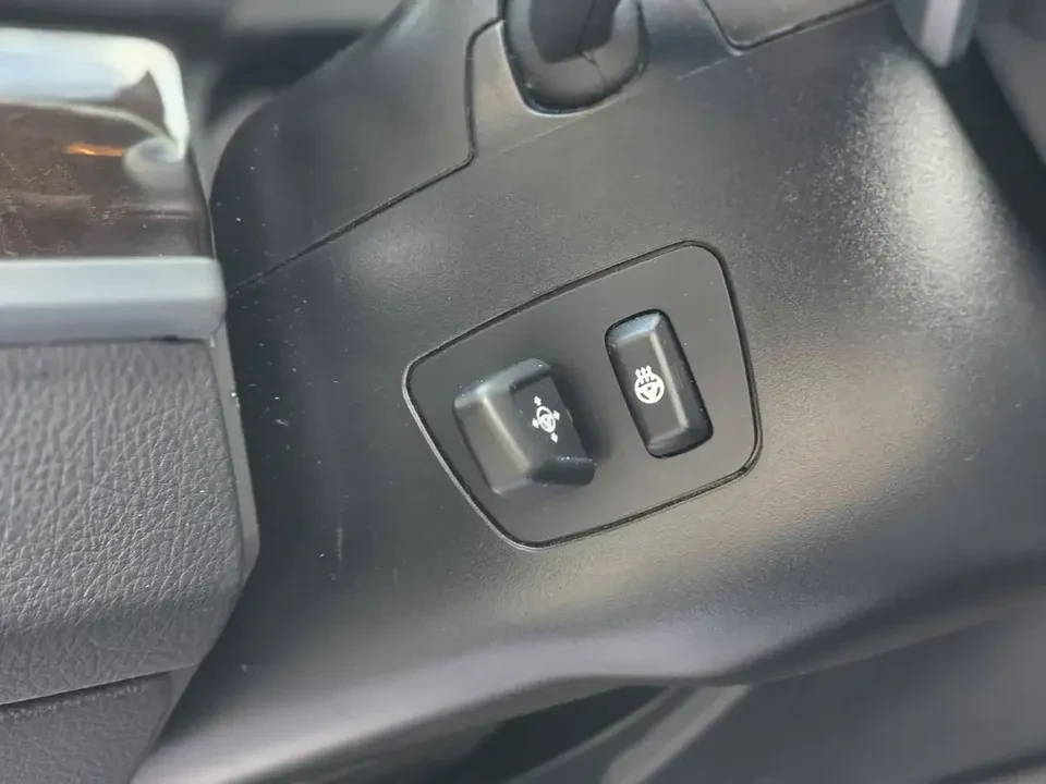 BMW 528 АвтоКредит, снимка 11 - Автомобили и джипове - 56735185