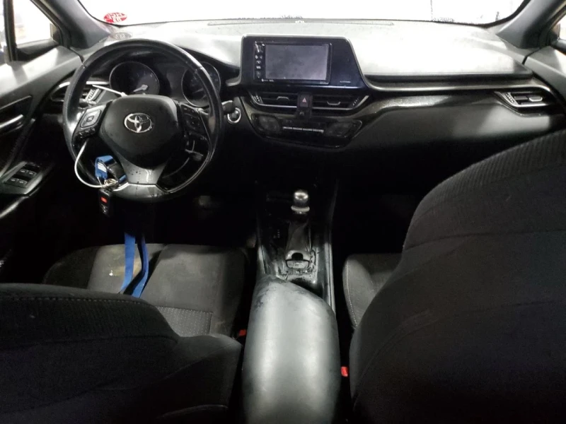 Toyota C-HR XLE, снимка 8 - Автомобили и джипове - 49356987