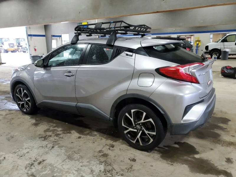 Toyota C-HR XLE, снимка 2 - Автомобили и джипове - 49356987