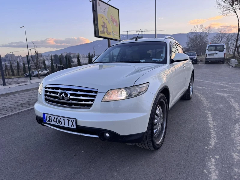 Infiniti Fx 35, снимка 2 - Автомобили и джипове - 49365523