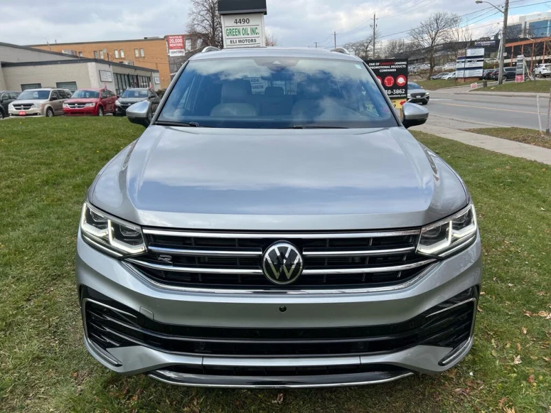 VW Tiguan * R-Line* АвтоКреди* (ЦЕНА ДО БГ), снимка 2 - Автомобили и джипове - 52511897