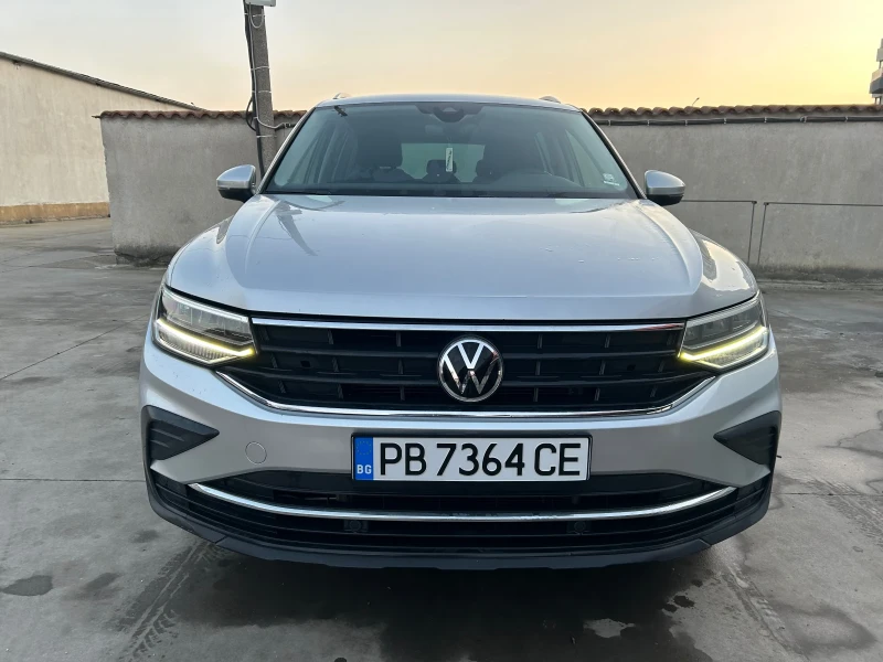 VW Tiguan, снимка 2 - Автомобили и джипове - 53144469