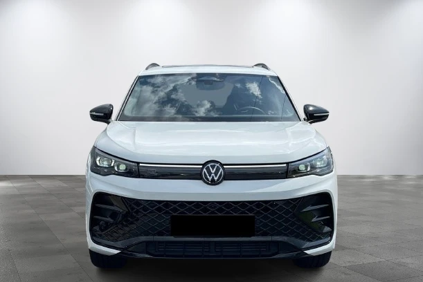VW Tiguan 2.0 TDI 4Motion = R-Line= Гаранция - 87250 лв. - 42749828 1