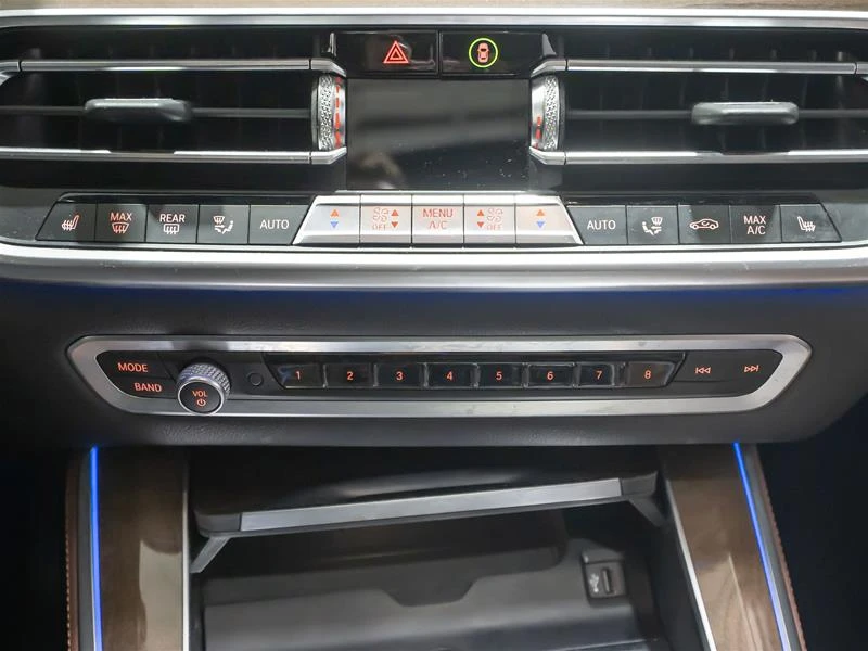 BMW X5 xDrive40i - изображение 10