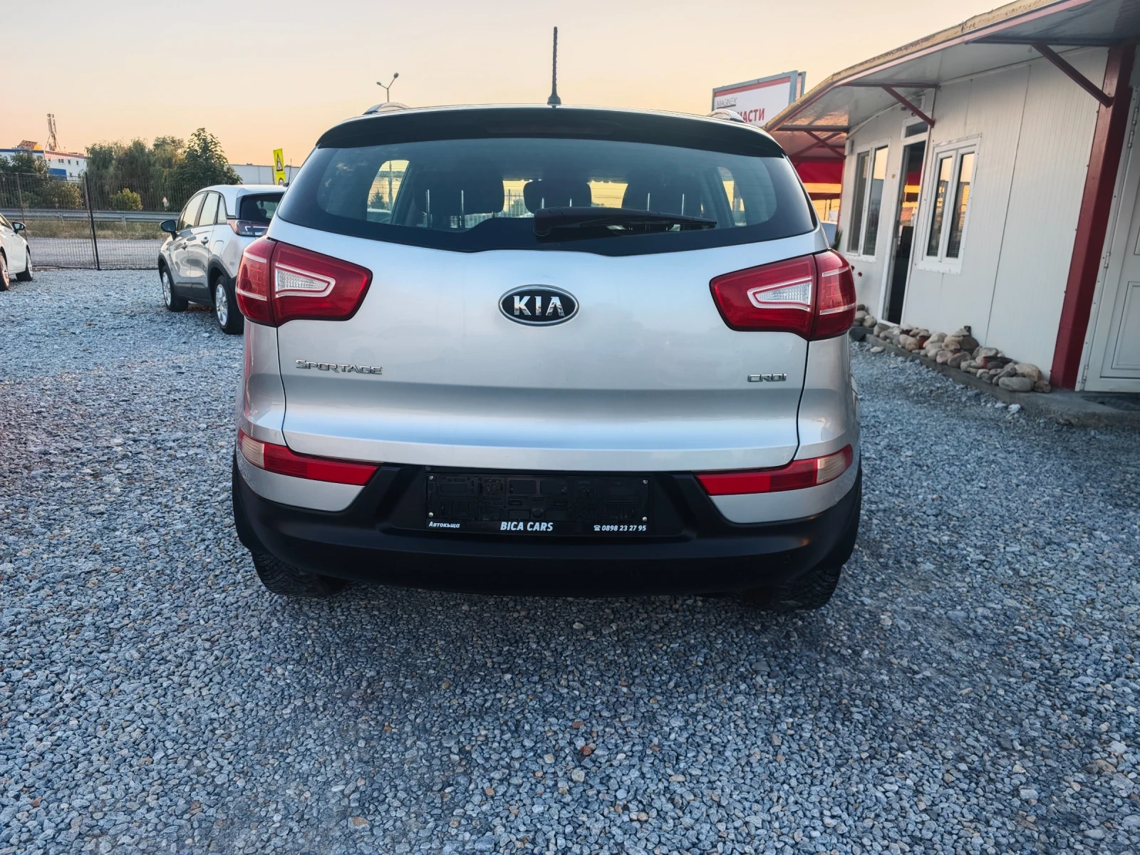 Kia Sportage 2.0 CRDI 4X4  - изображение 5