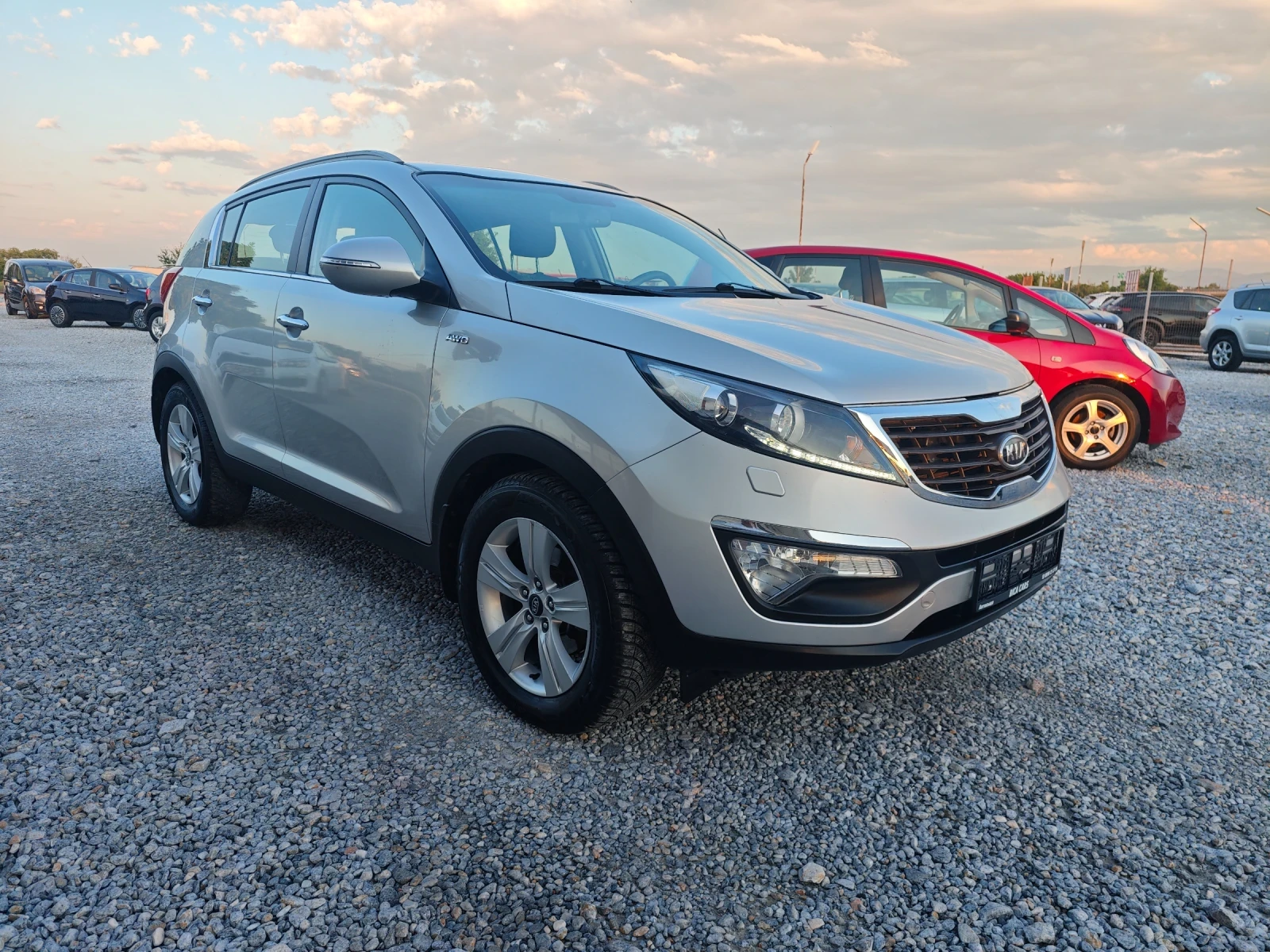 Kia Sportage 2.0 CRDI 4X4  - изображение 3
