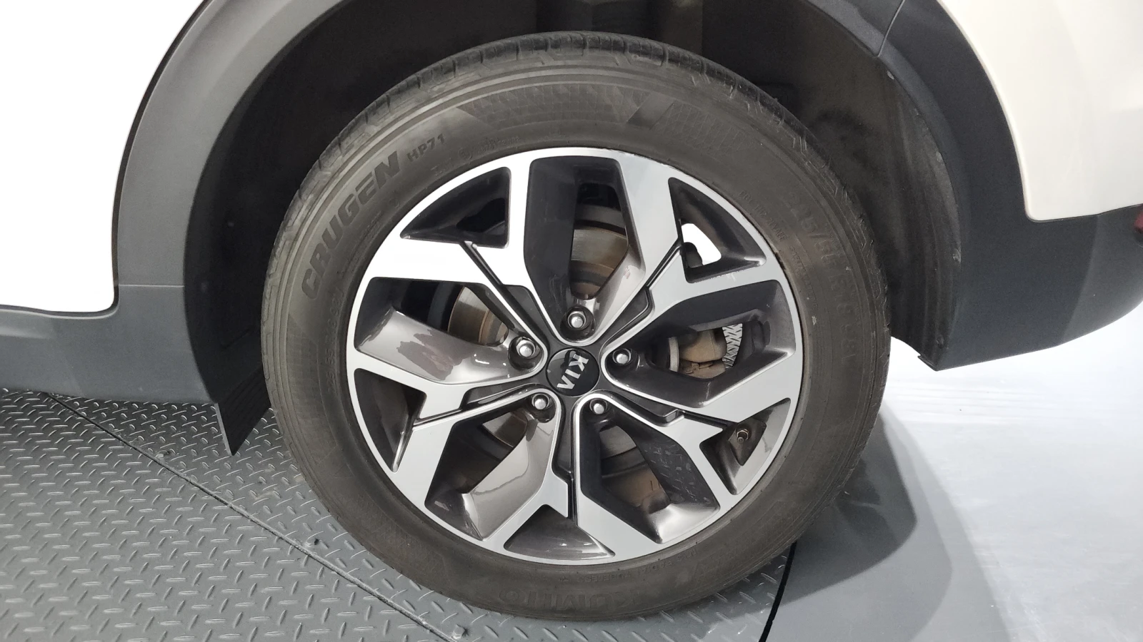 Kia Sportage 2.0 2WD PRESTIGE - изображение 5