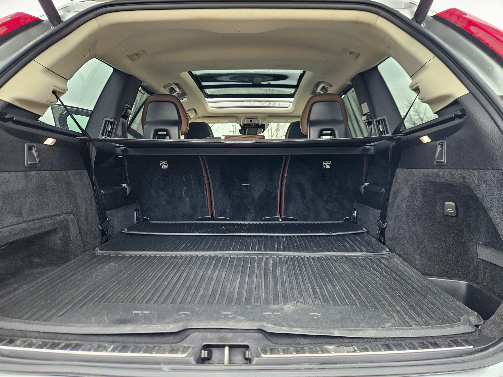 Volvo Xc90 T6AWD, снимка 12 - Автомобили и джипове - 54038368