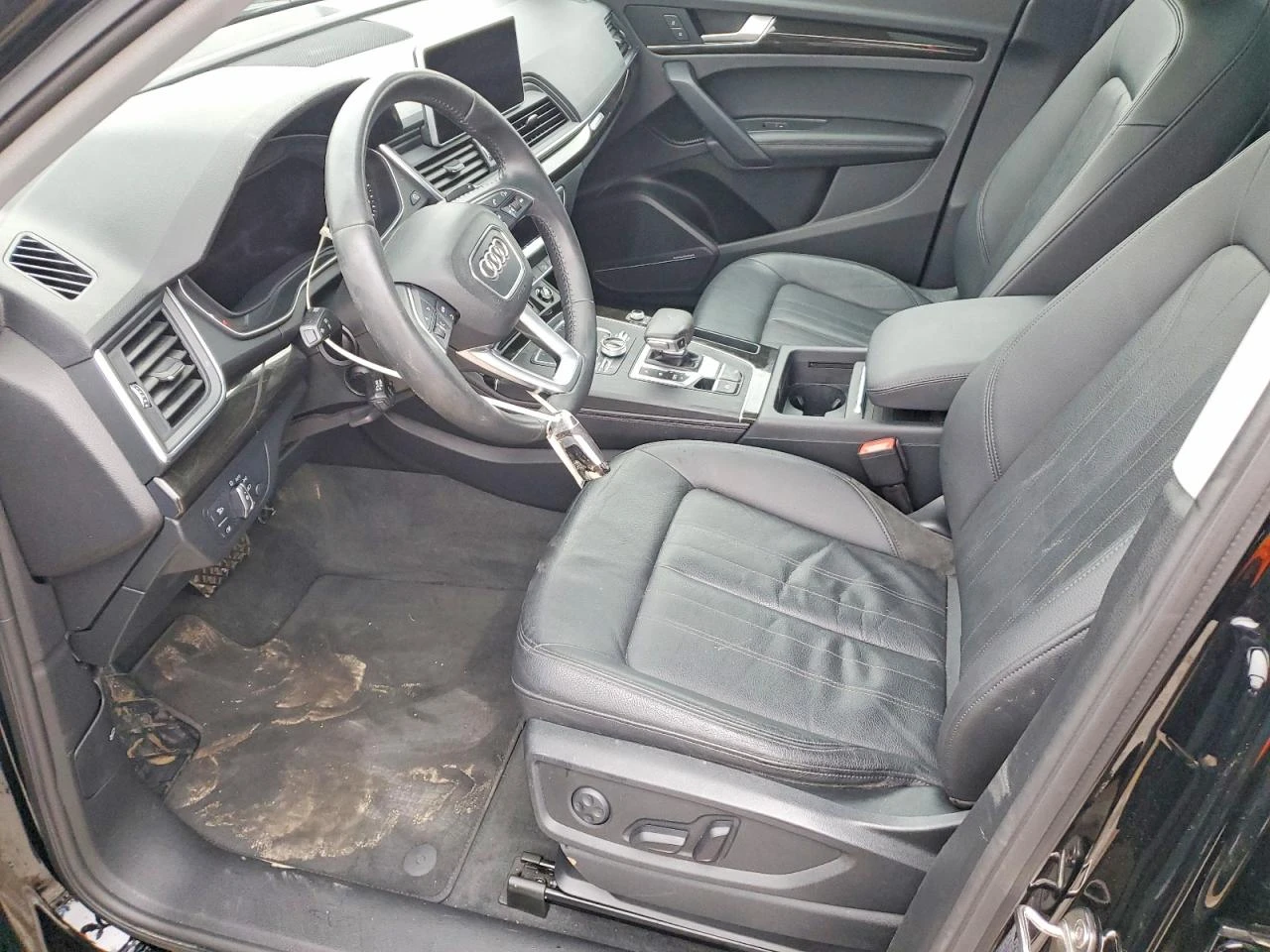 Audi Q5 2.0l E Premium Plus, снимка 7 - Автомобили и джипове - 54705289