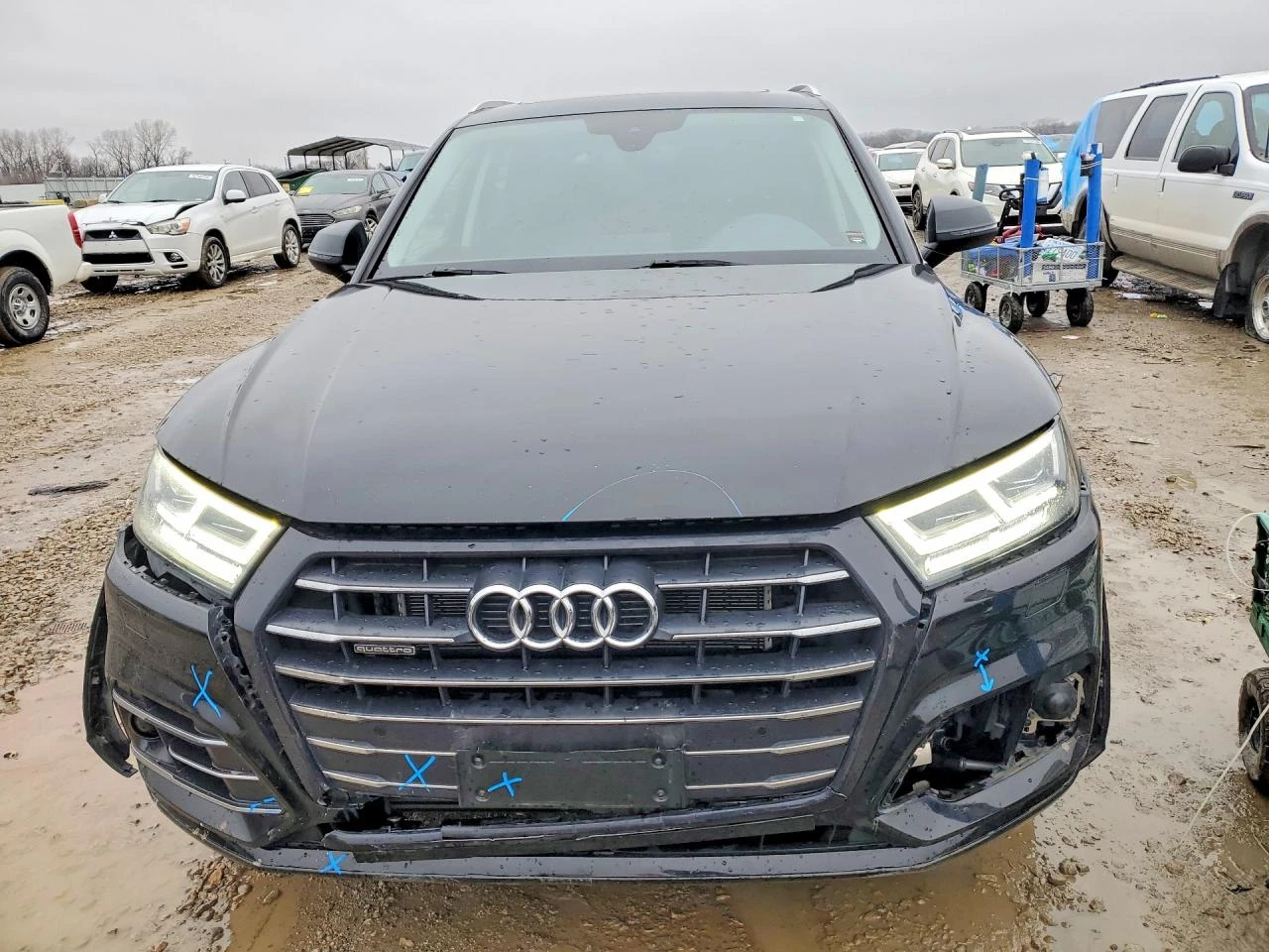 Audi Q5 2.0l E Premium Plus, снимка 5 - Автомобили и джипове - 54705289