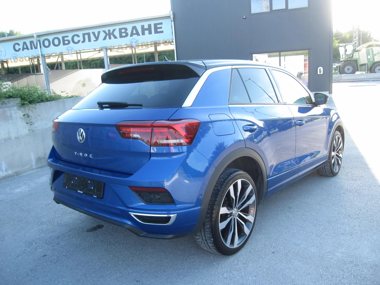 VW T-Roc R-Line, Автомат, 1, 5 , NAVI, Камера, снимка 4 - Автомобили и джипове - 54714522