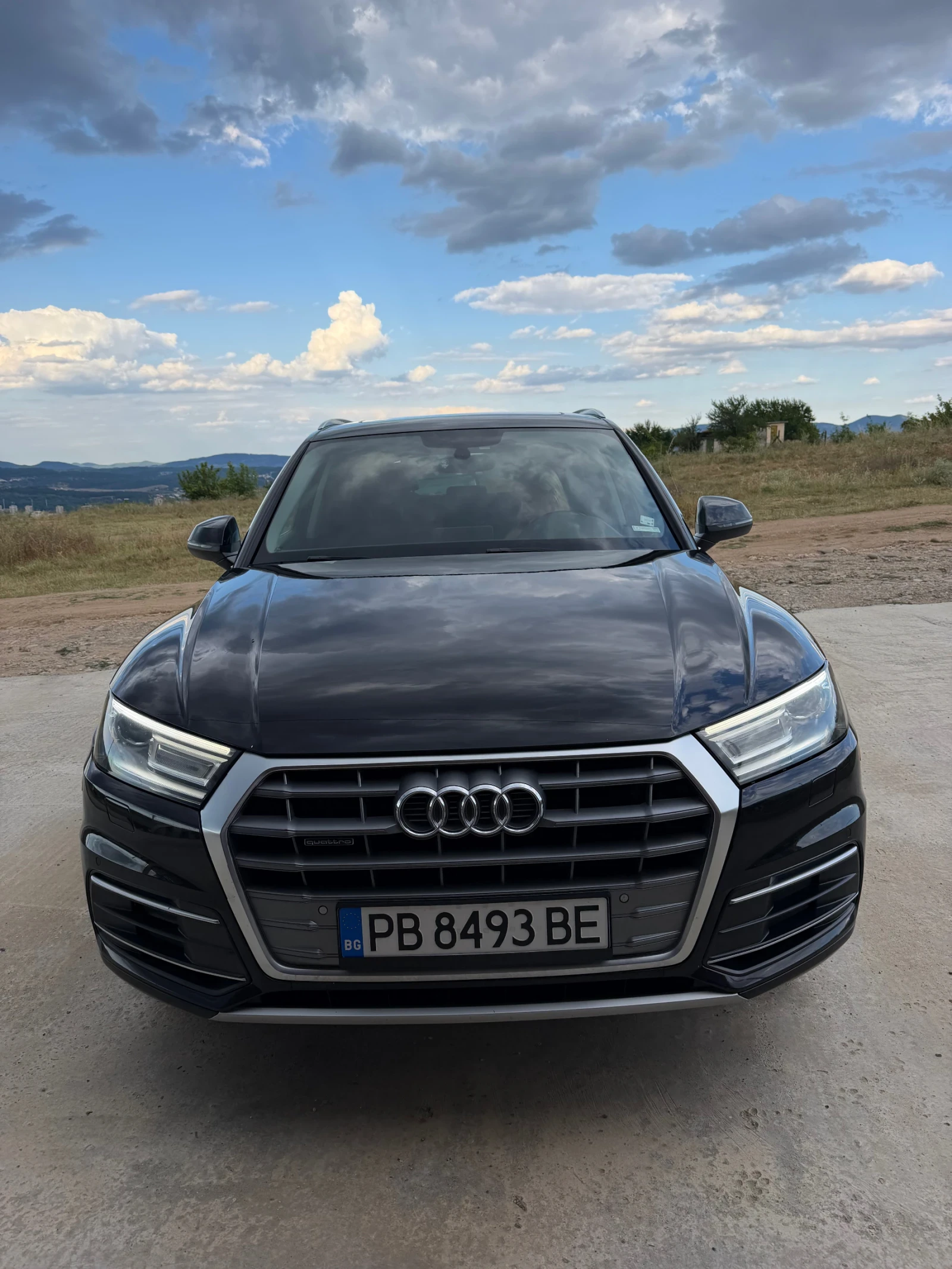 Audi Q5, снимка 2 - Автомобили и джипове - 55250360