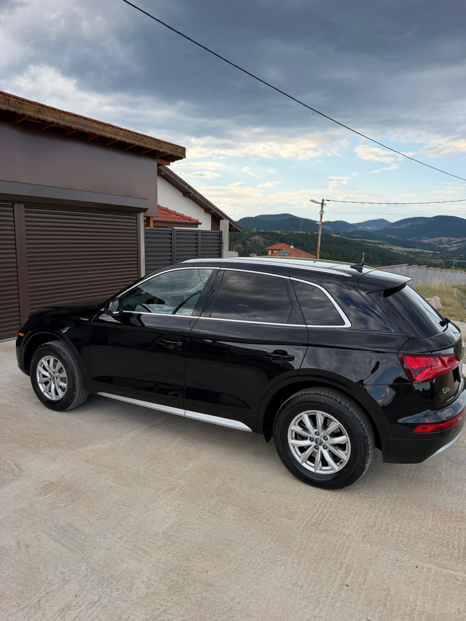 Audi Q5, снимка 3 - Автомобили и джипове - 55250360
