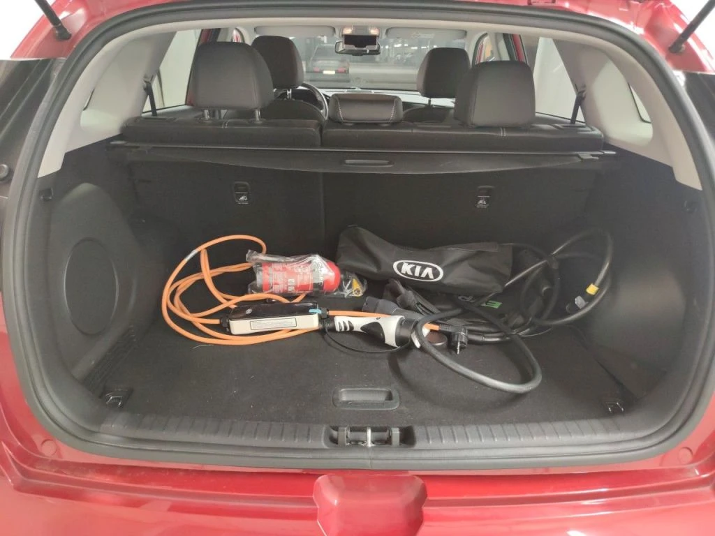 Kia Niro 64KWh/DYNAMIC LINE/SOH100%/KIA CONNECT/2021, снимка 6 - Автомобили и джипове - 55294159