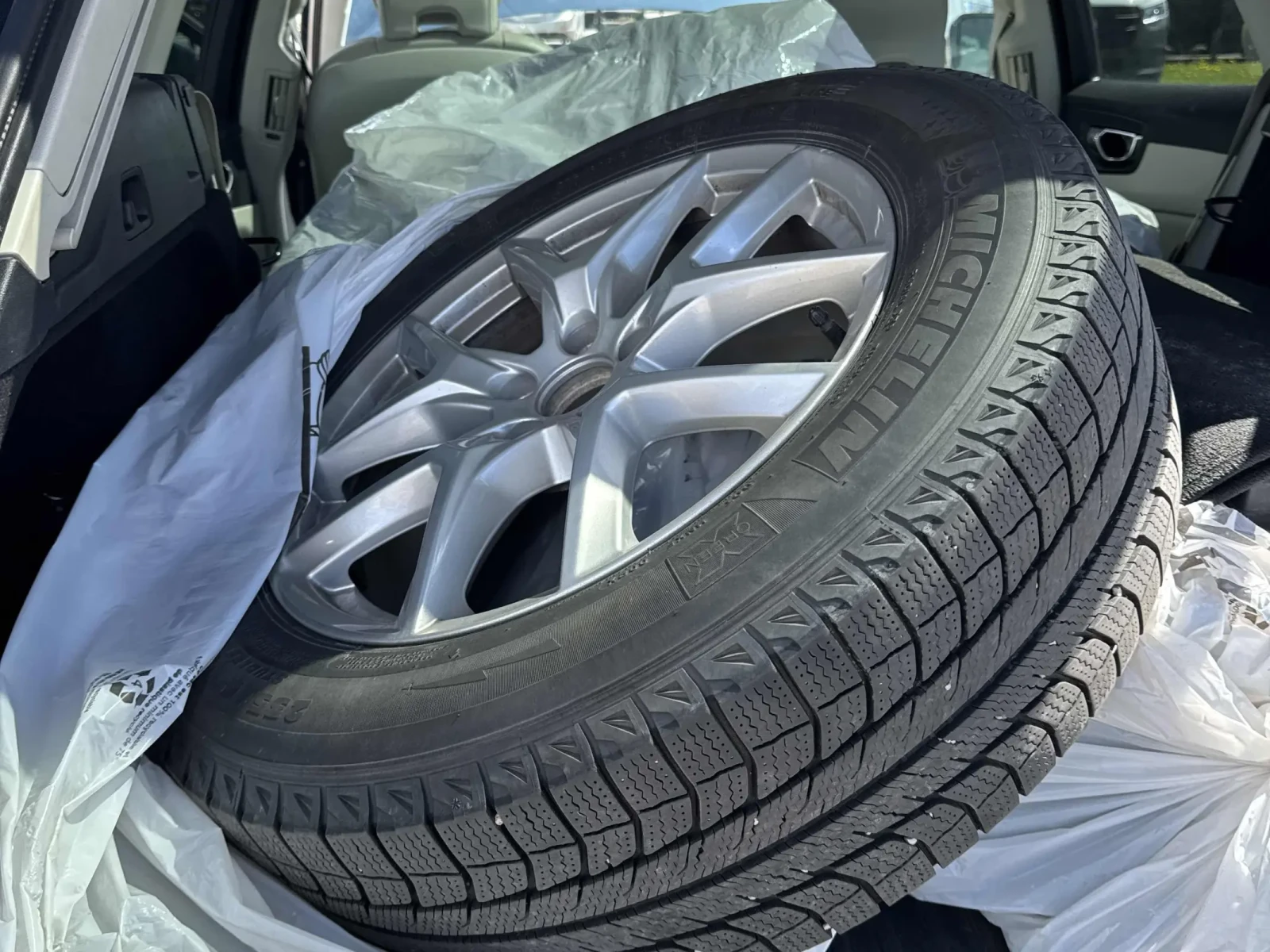 Volvo XC60 T6 Inscription, снимка 16 - Автомобили и джипове - 55987902