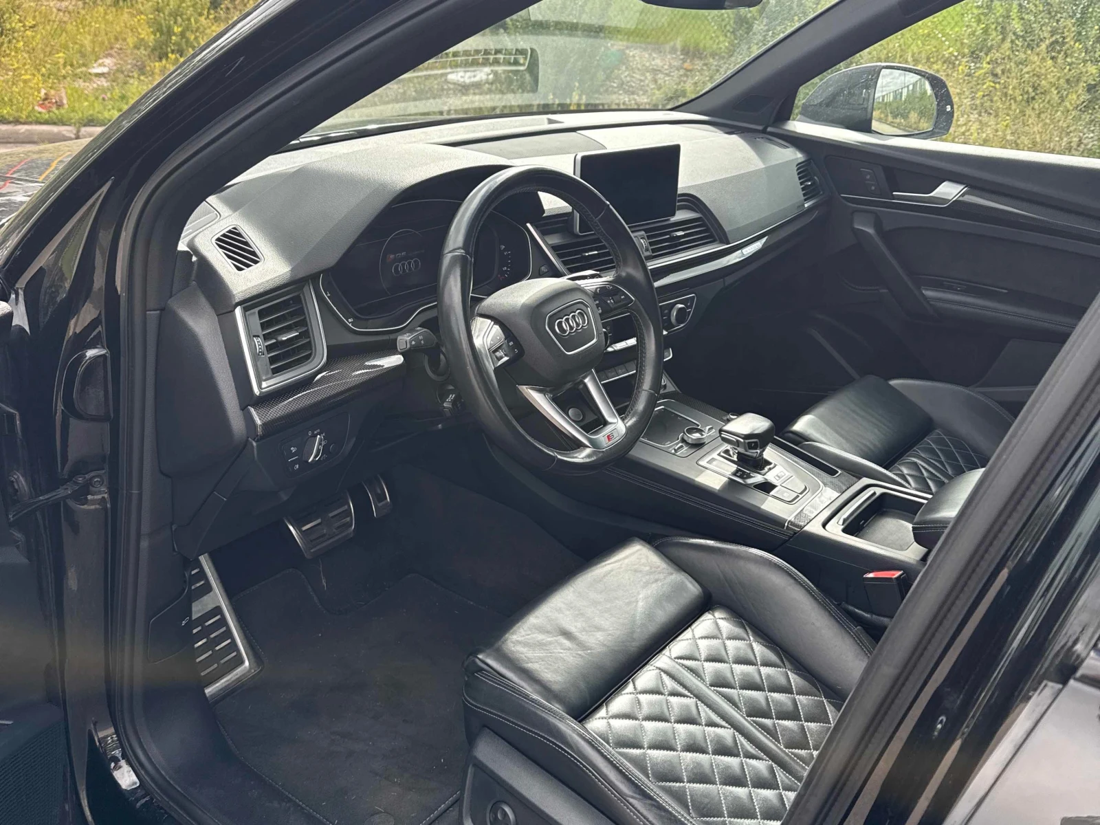 Audi SQ5 TECHNIK * ДИСТРОНИК* 360 КАМЕРА* DIAMOND SEATS* , снимка 7 - Автомобили и джипове - 56108312