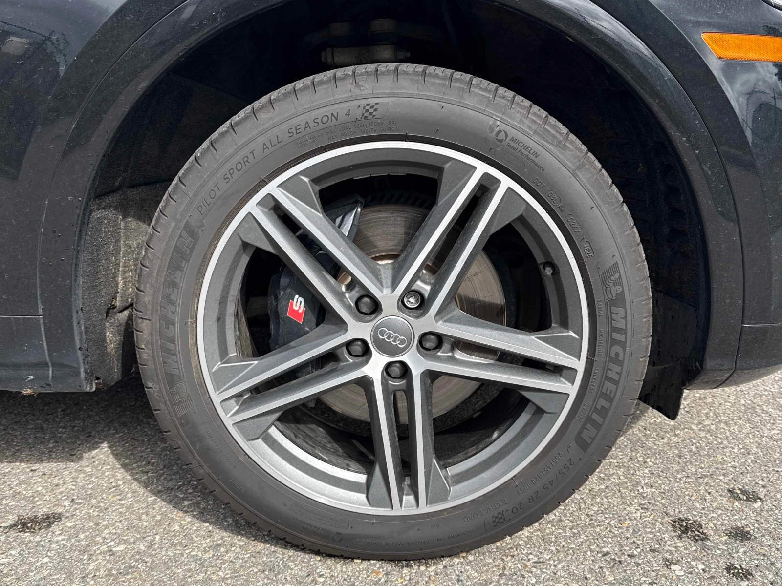 Audi SQ5 TECHNIK * ДИСТРОНИК* 360 КАМЕРА* DIAMOND SEATS* , снимка 6 - Автомобили и джипове - 56108312