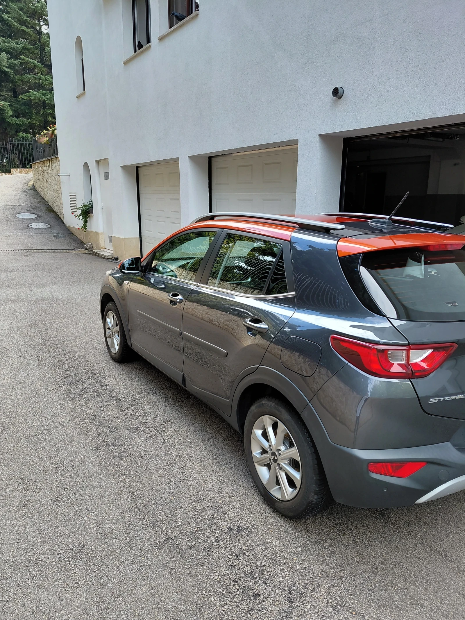 Kia Stonic 1.4 бензин газ, снимка 5 - Автомобили и джипове - 56231956