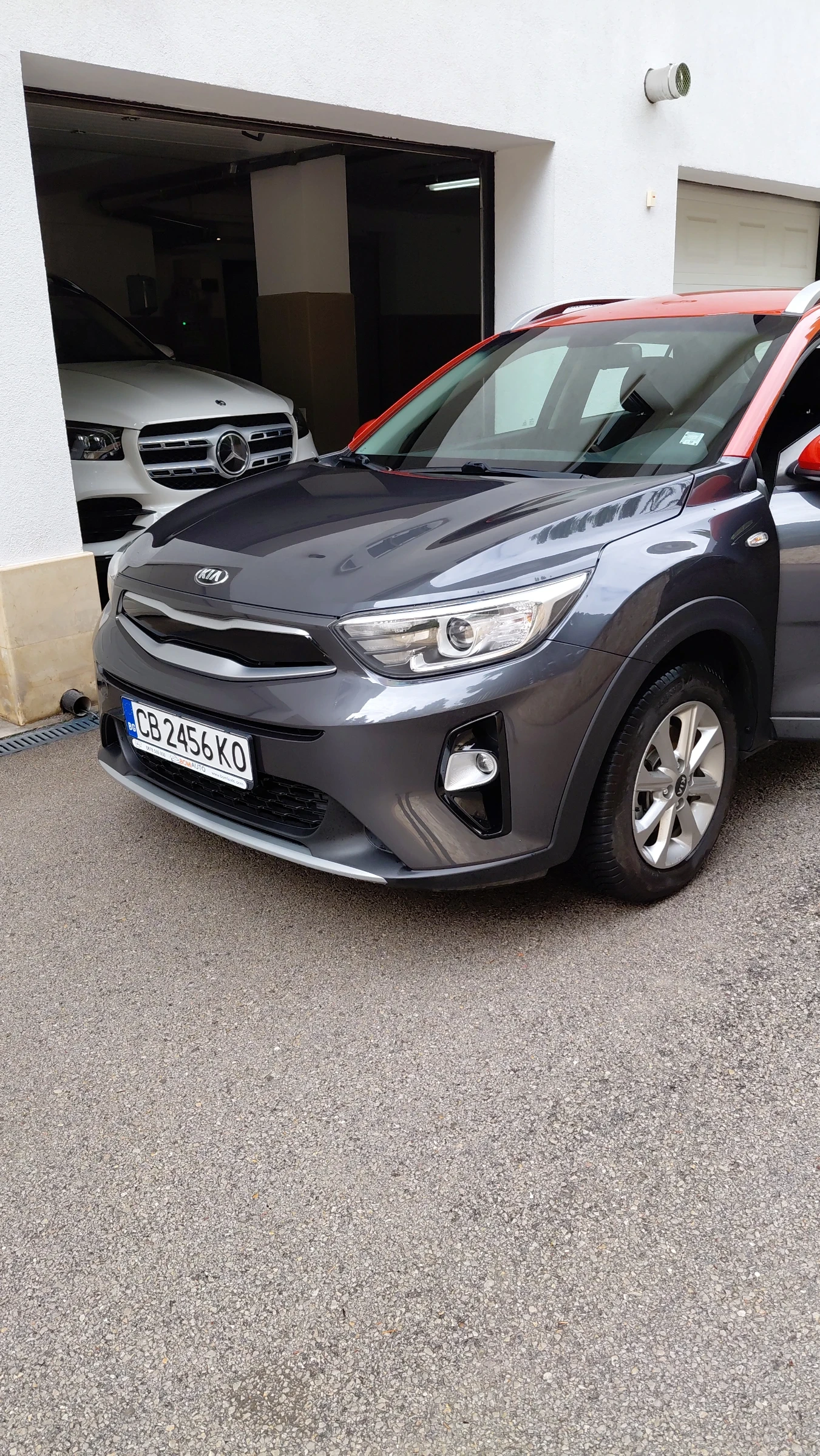 Kia Stonic 1.4 бензин газ, снимка 14 - Автомобили и джипове - 56231956