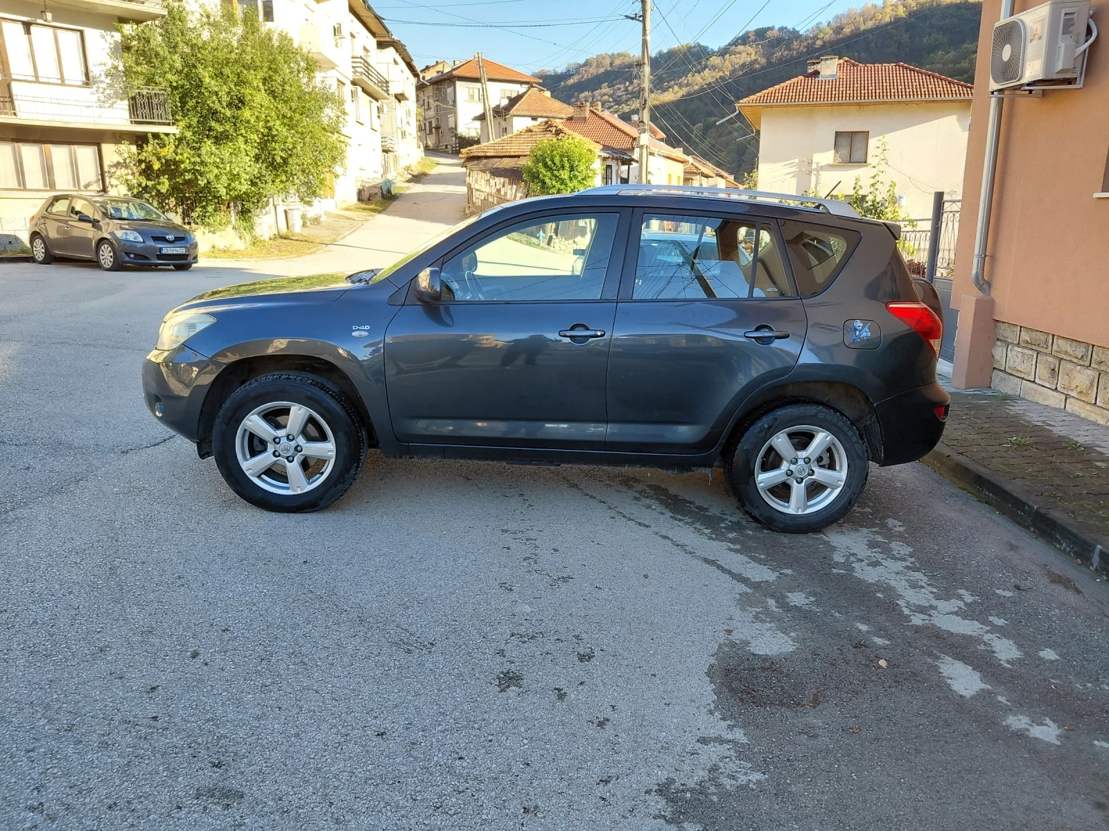 Toyota Rav4, снимка 2 - Автомобили и джипове - 56660780