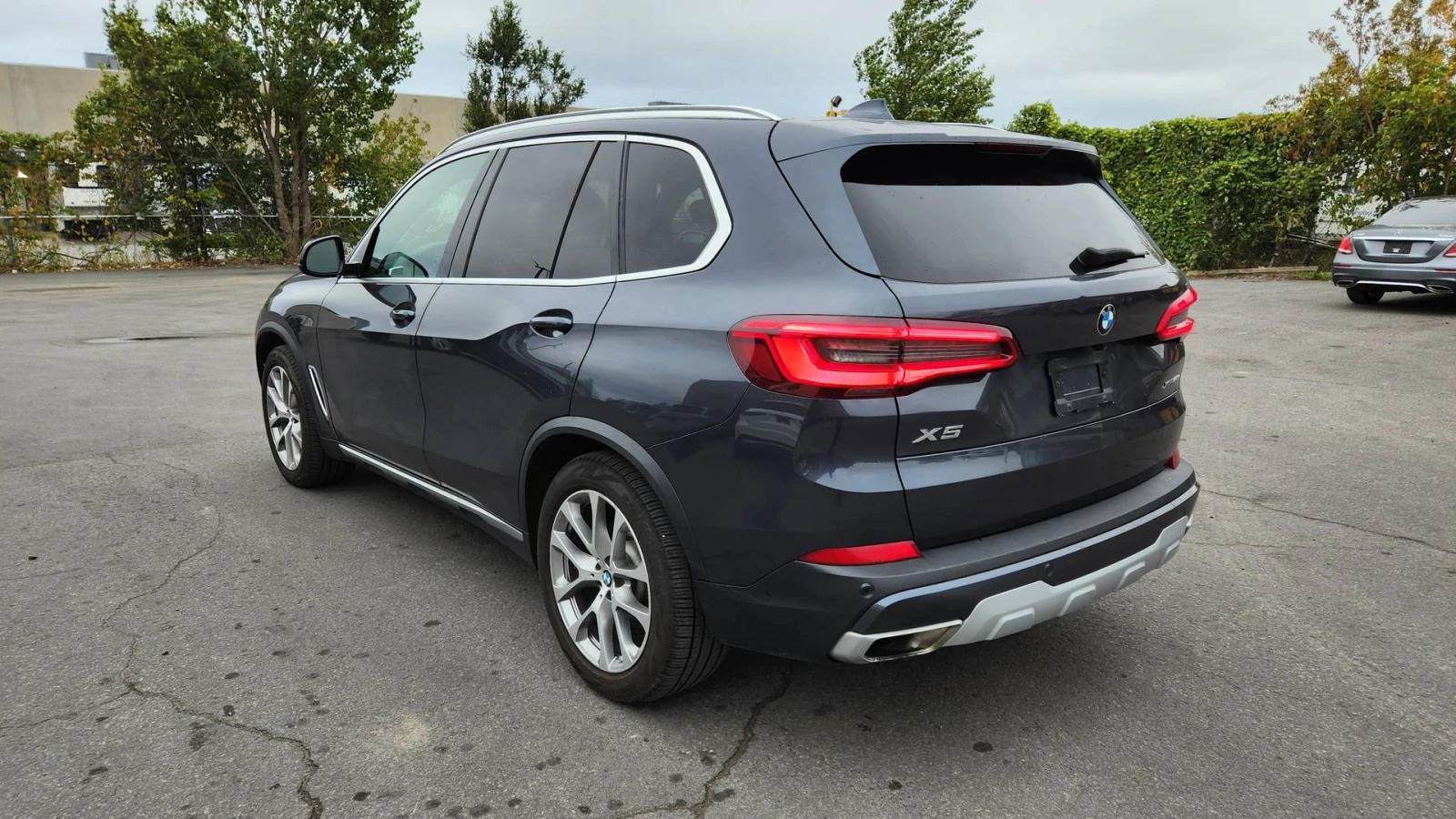 BMW X5 xDrive40i, снимка 6 - Автомобили и джипове - 56737243