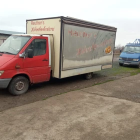 Mercedes-Benz Sprinter 311 Търговска каравана - изображение 1