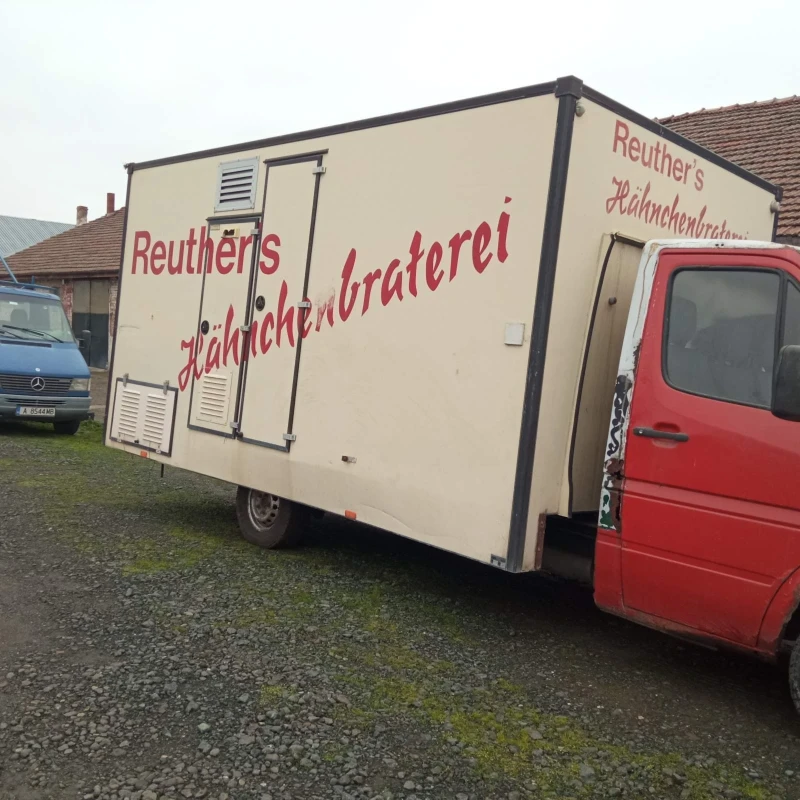 Mercedes-Benz Sprinter 311 Търговска каравана, снимка 2 - Бусове и автобуси - 53379324