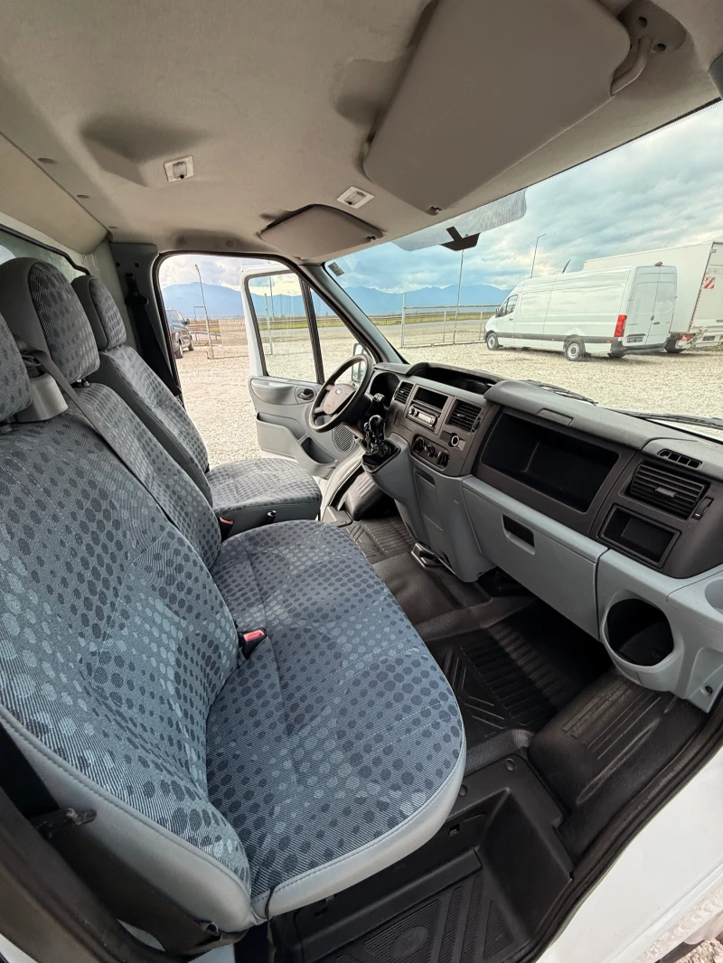 Ford Transit 2.4TDCi-Клима-3.5т-ПадащБорд, снимка 13 - Бусове и автобуси - 53401201
